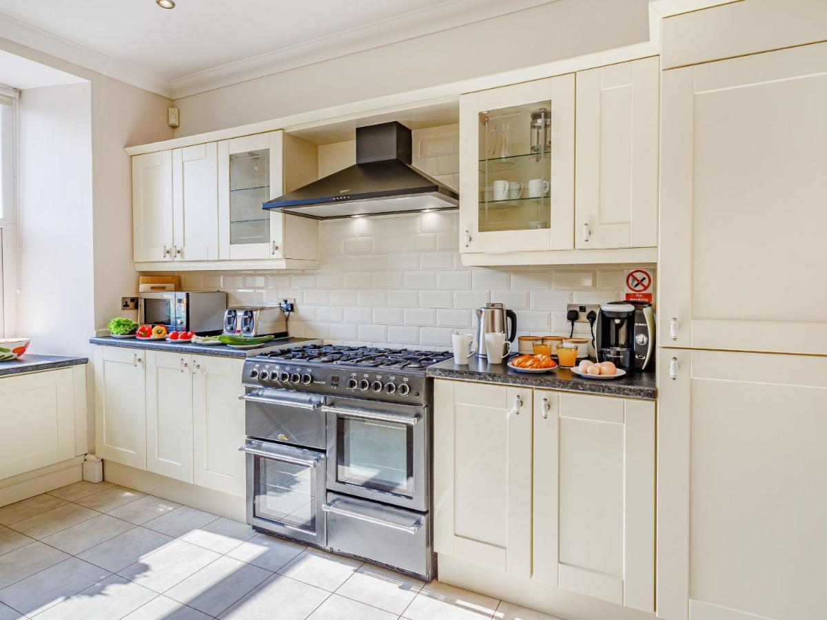 Menai View Villa Llanfairpwllgwyngyll Eksteriør bilde